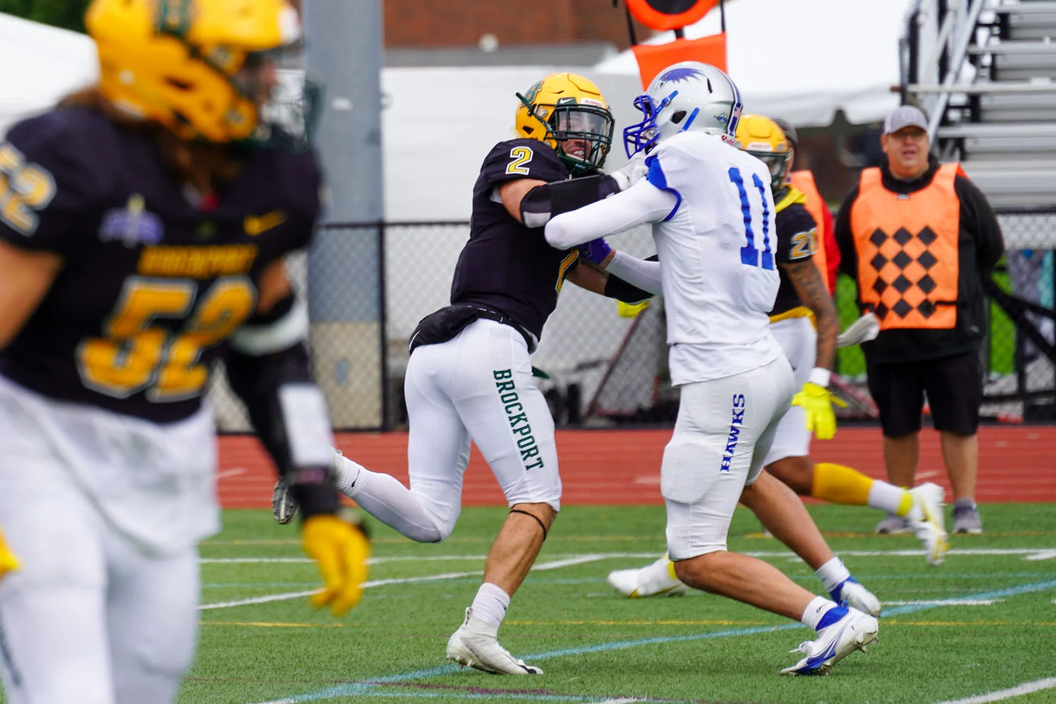 Brockport LB covering the WR from Hartwick
