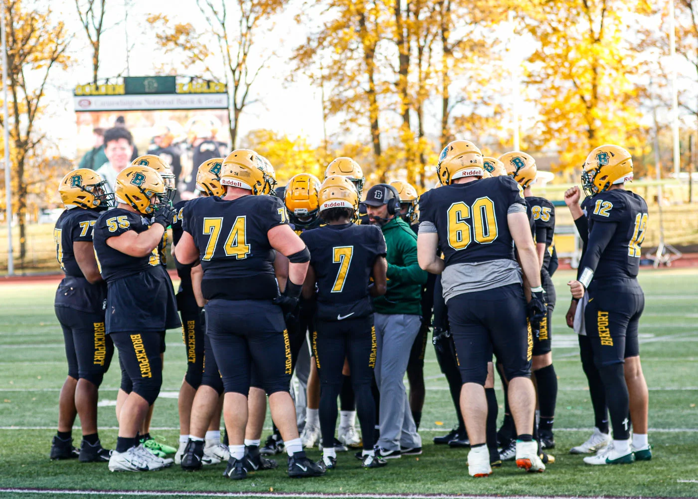 Offense Huddle ready to hit the field